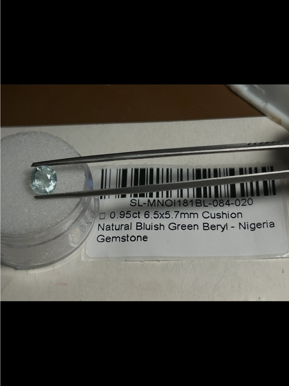 Natural Blush Green Beryl Cushion Gemstone 0.95ct